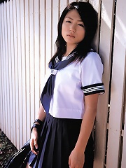 Cute gravure idol babe is adorable in her school girl uniform